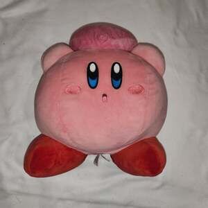 Club Mocchi- Mocchi- Kirby with Heart Mega 15-Inch Plush Toy